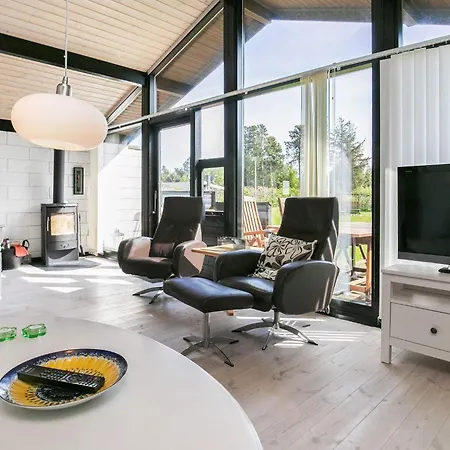 6 Person Holiday In Hals